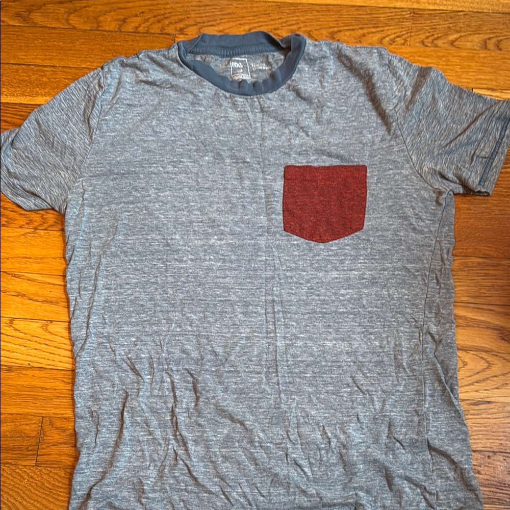 Men's light blue vintage BDG triple d T-Shirt with Red Pocket